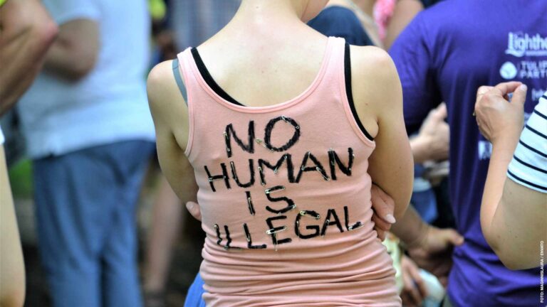 Foto contestataria paco