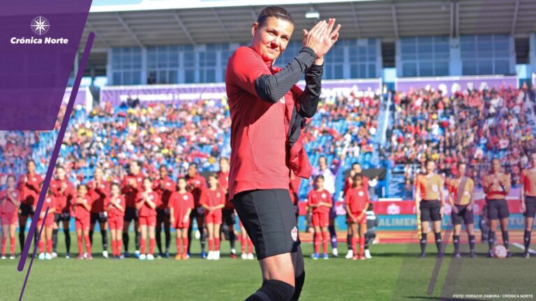 Foto futbol canadá brasil