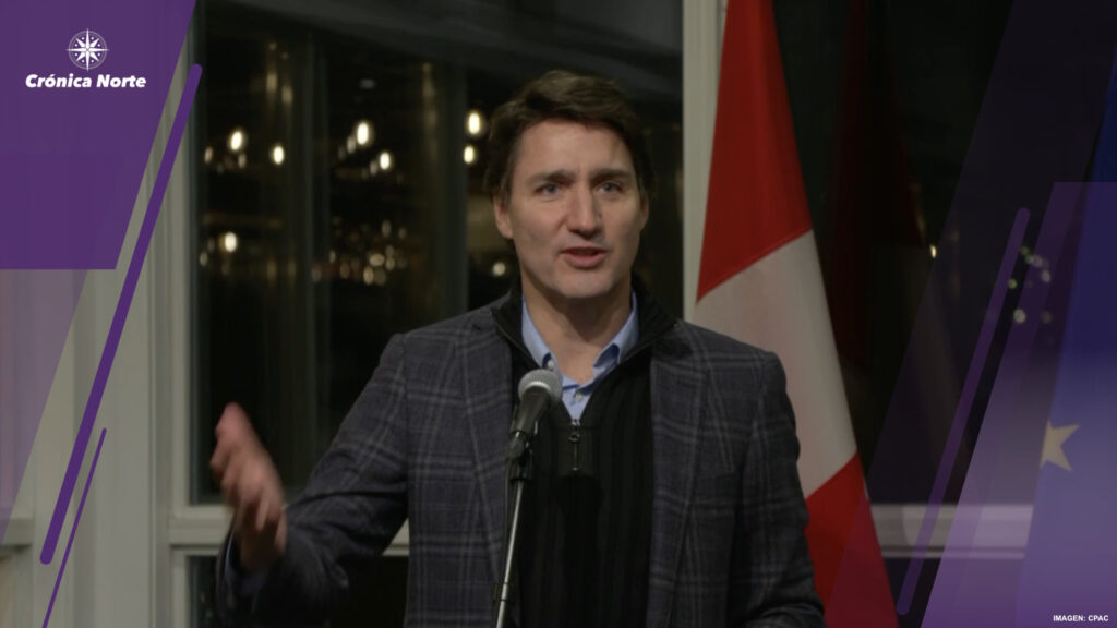 Foto Trudeau aplaude