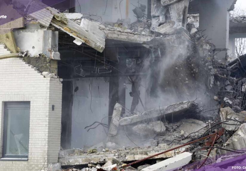 Más de 500,000 palestinos comienzan su regreso a Gaza tras una tregua, solo para hallar sus hogares convertidos en escombros.